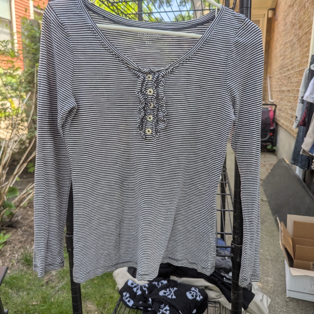 Old Navy Black And White Striped Ruffled Long Sleeve Tshirt.
